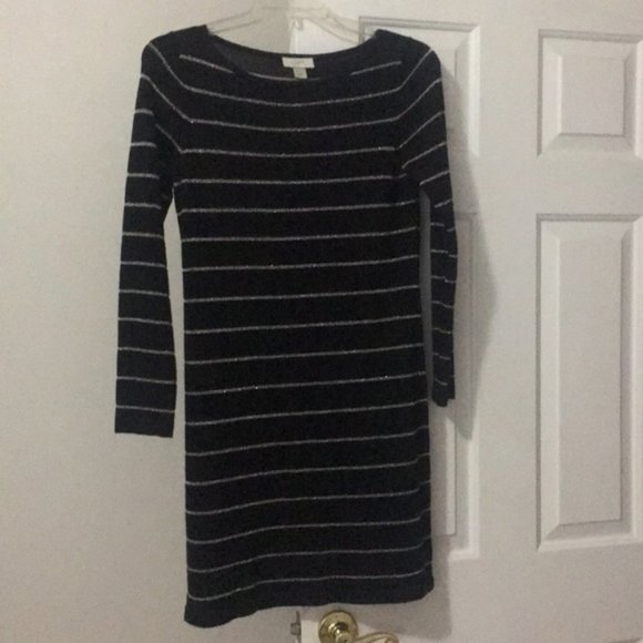 LOFT Dresses & Skirts - Loft black sweater dress/tunic MP EUC